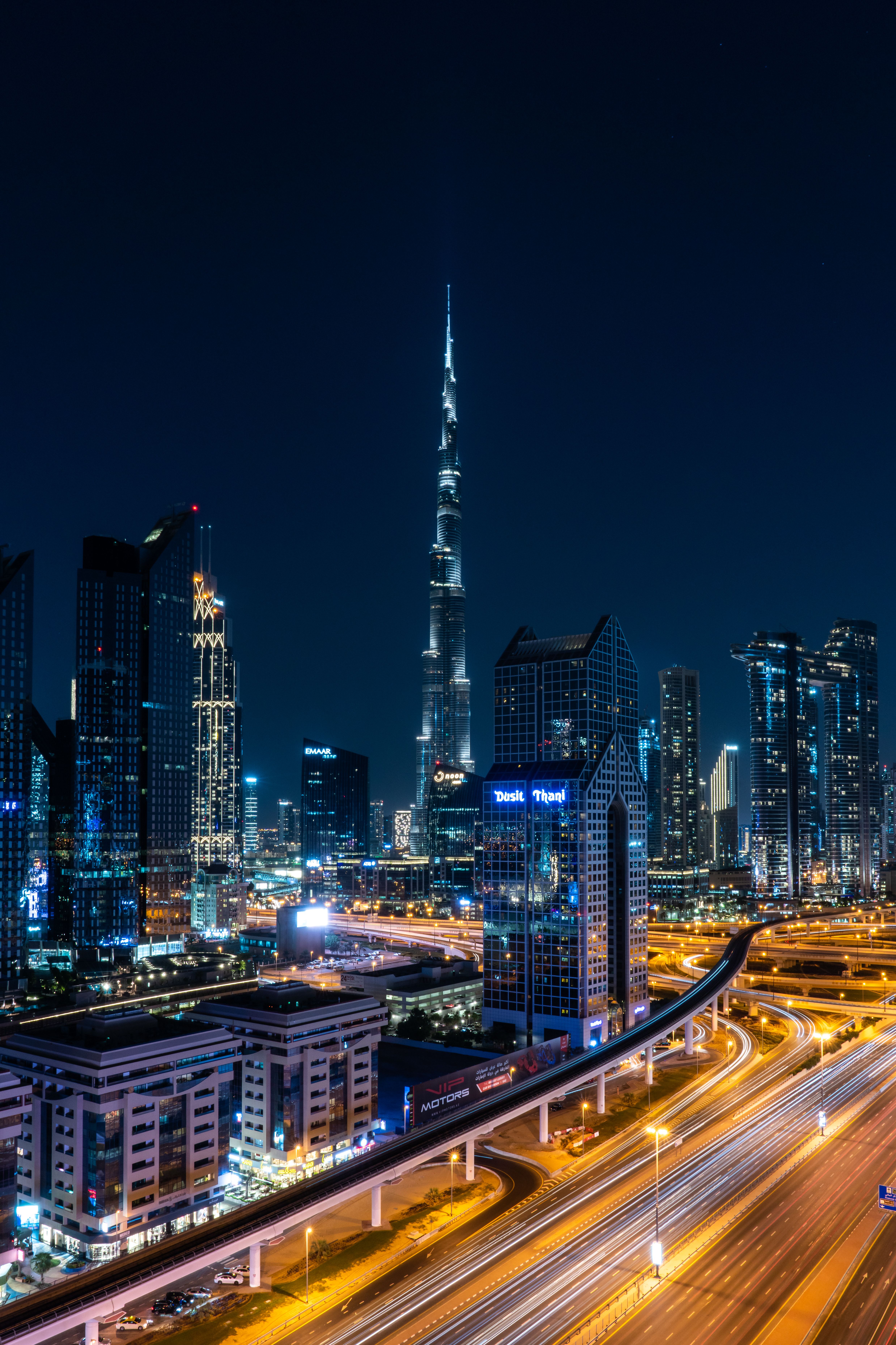 Contemporary Dubai villa architecture
